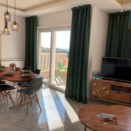 קאבטאט Apartments Carol מראה חיצוני תמונה